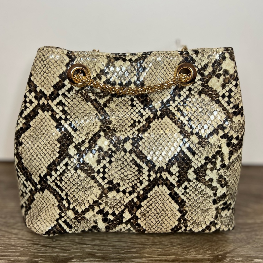 NWT Francesca’s Faux Snakeskin Bag - Picture 3 of 12